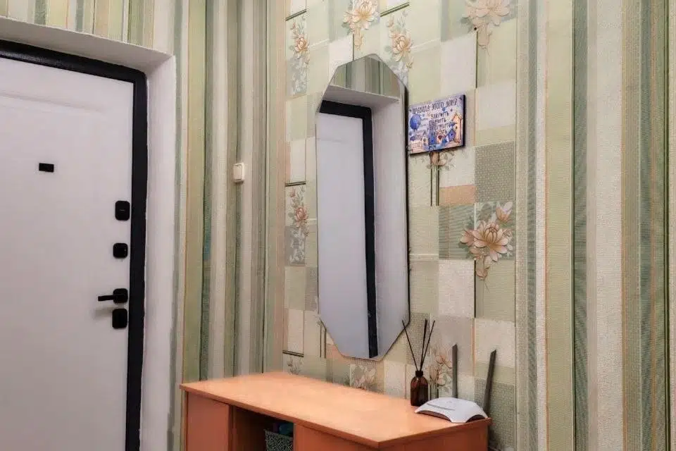 Продаётся 1-комнатная квартира, 32 м²