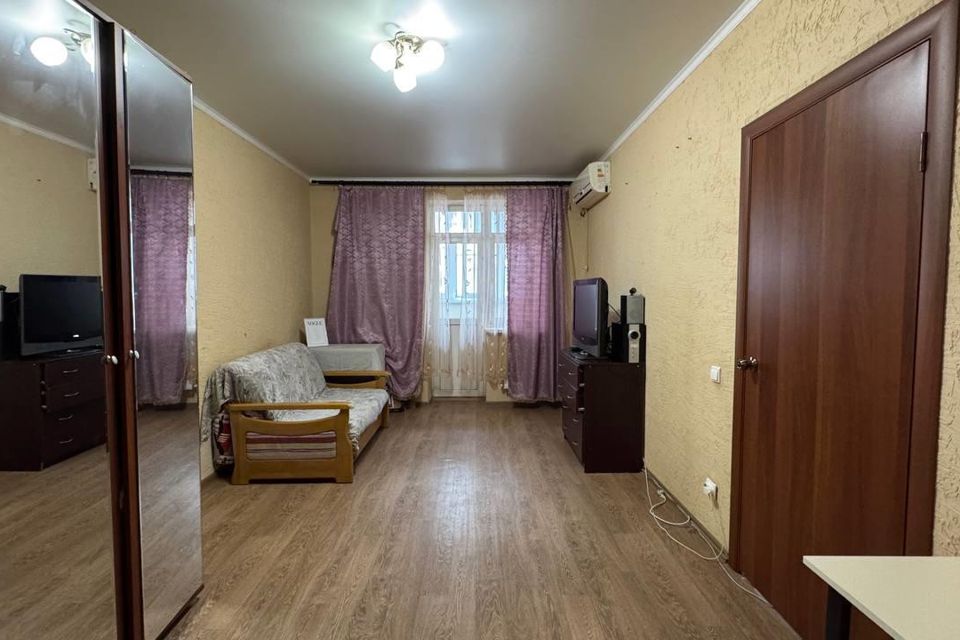 Продаётся 1-комнатная квартира, 38.7 м²