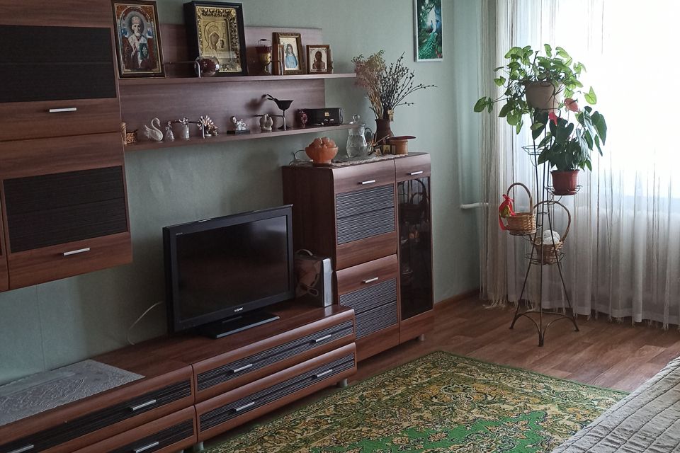 Продаётся 3-комнатная квартира, 63.3 м²