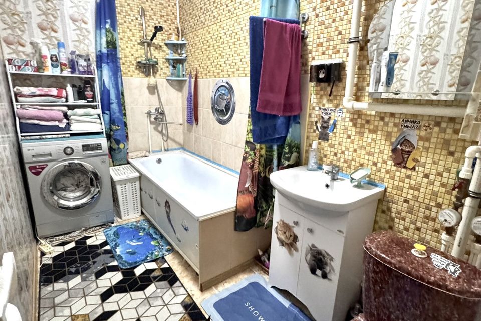 Продаётся 3-комнатная квартира, 63.3 м²
