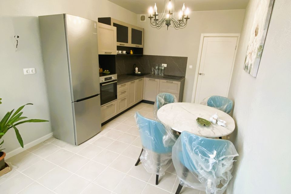 Продаётся 2-комнатная квартира, 63.4 м²