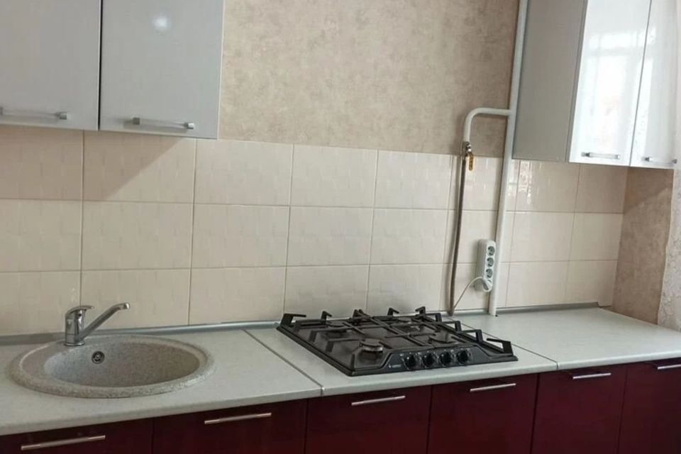 Сдаётся 1-комнатная квартира, 40 м²