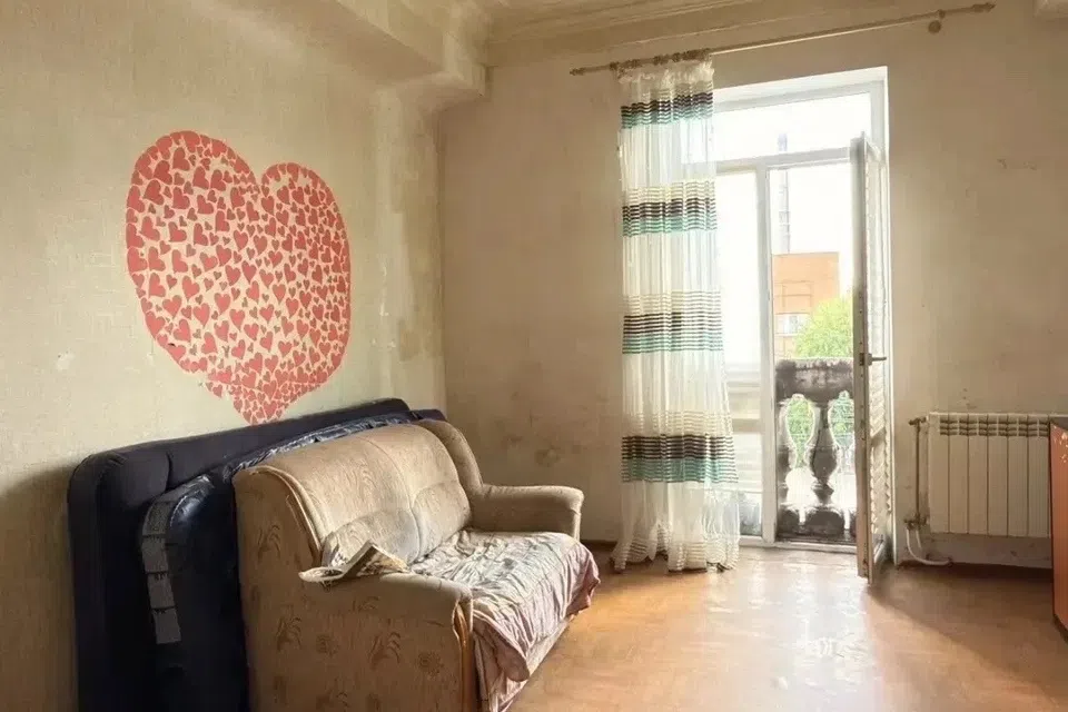 Продаётся 2-комнатная квартира, 59 м²