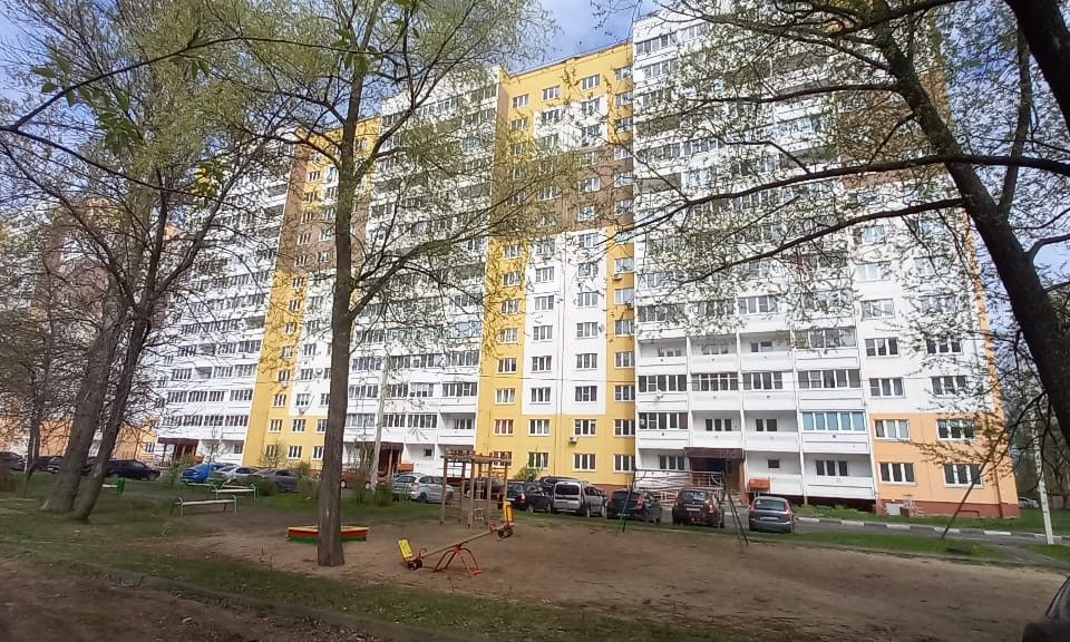 Продаётся 3-комнатная квартира, 79.6 м²