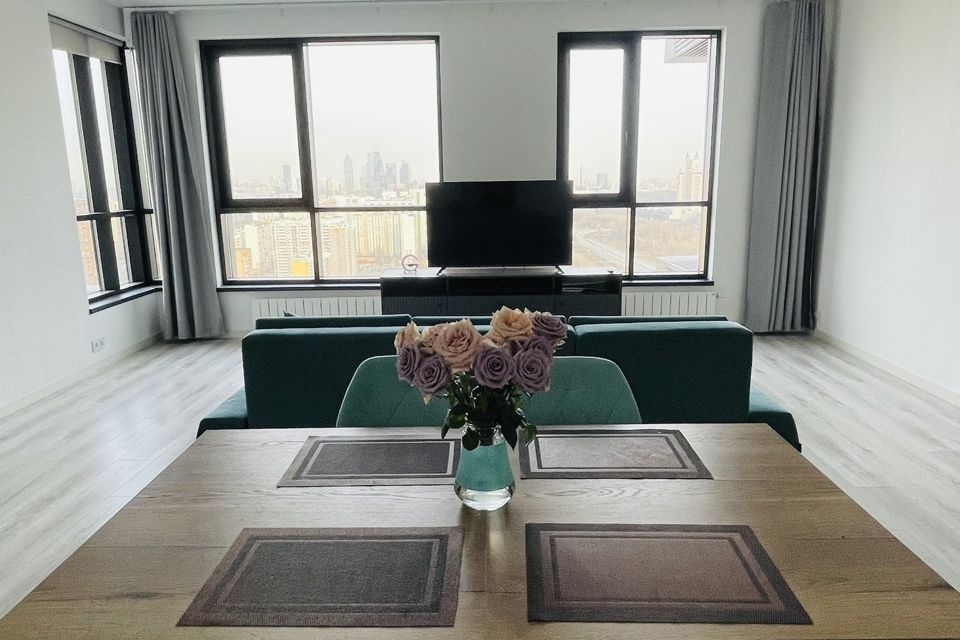 Сдаётся 3-комнатная квартира, 90 м²