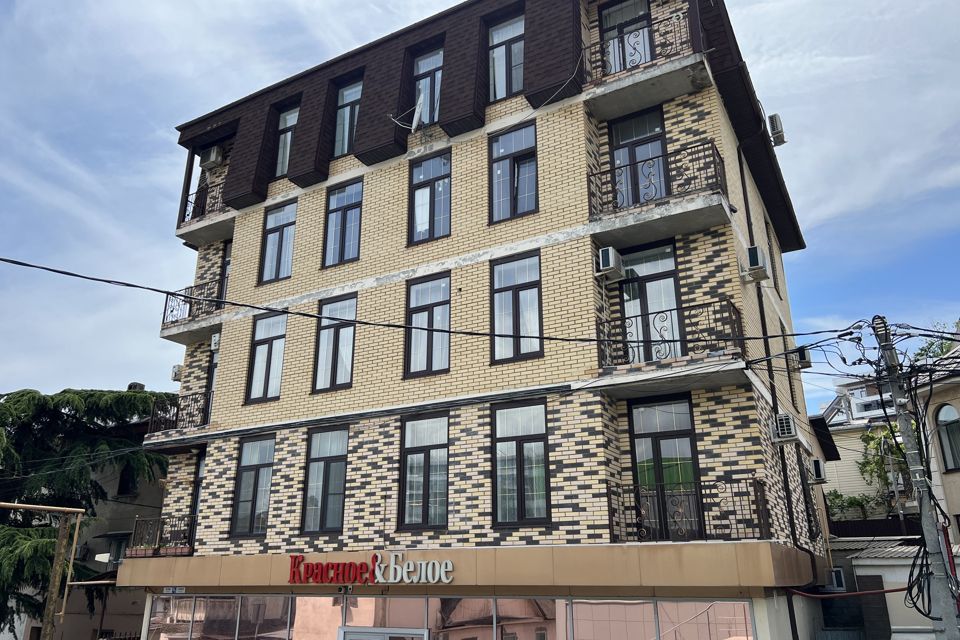 Продаётся 2-комнатная квартира, 55.7 м²