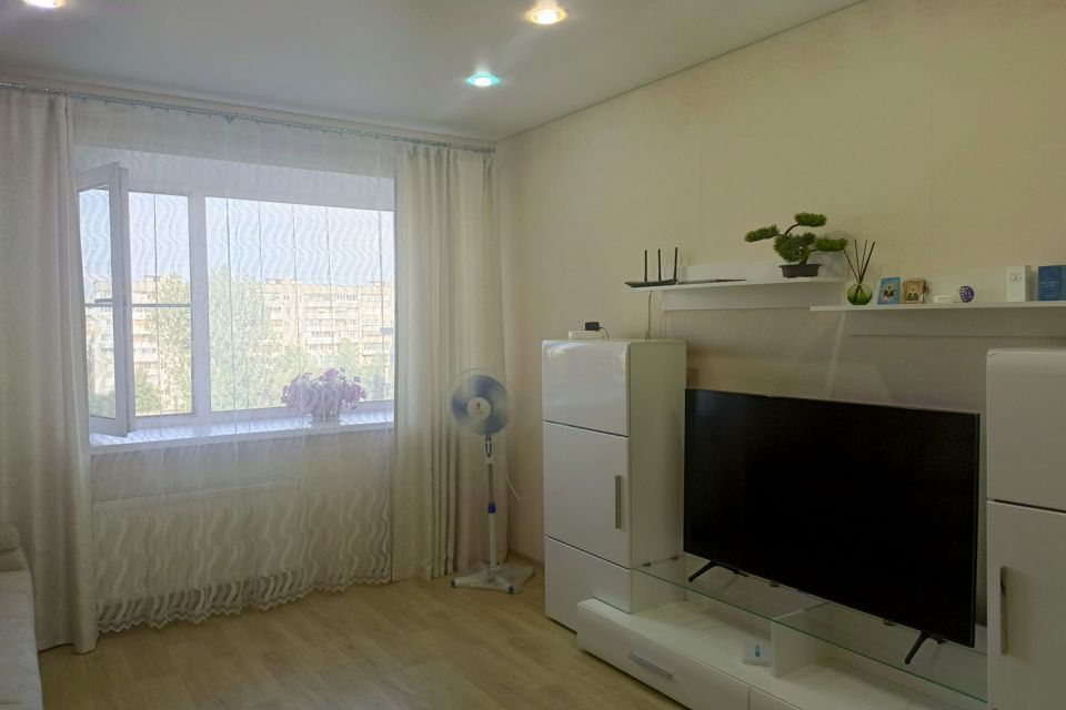 Продаётся 1-комнатная квартира, 46.2 м²
