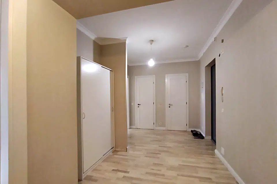 Продаётся 2-комнатная квартира, 65.7 м²
