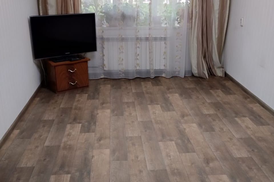 Продаётся 3-комнатная квартира, 58.5 м²