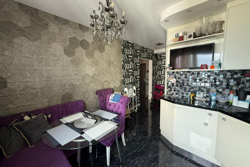 Продаётся 2-комнатная квартира, 60 м²