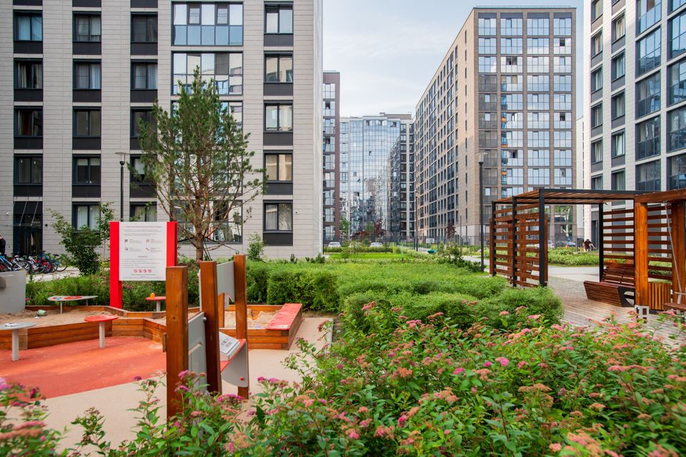 Продаётся 3-комнатная квартира, 104.7 м²
