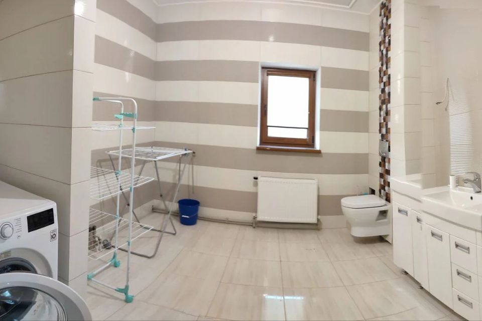 Продаётся 2-этажный дом, 231 м²