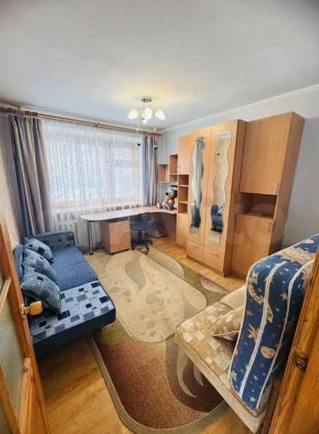 Продаётся 3-комнатная квартира, 60.5 м²