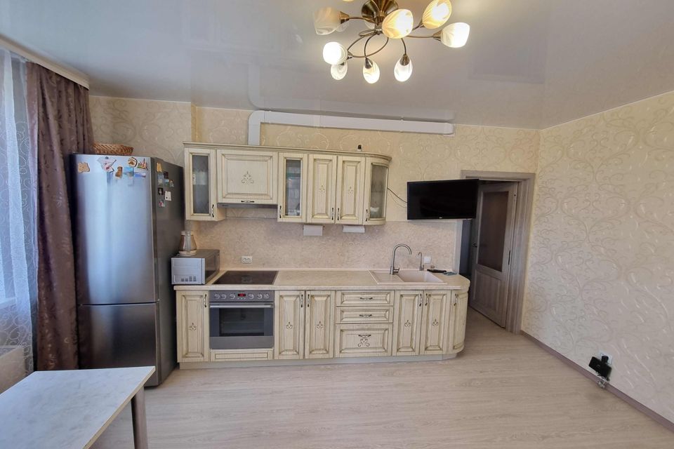 Продаётся 1-комнатная квартира, 42.6 м²