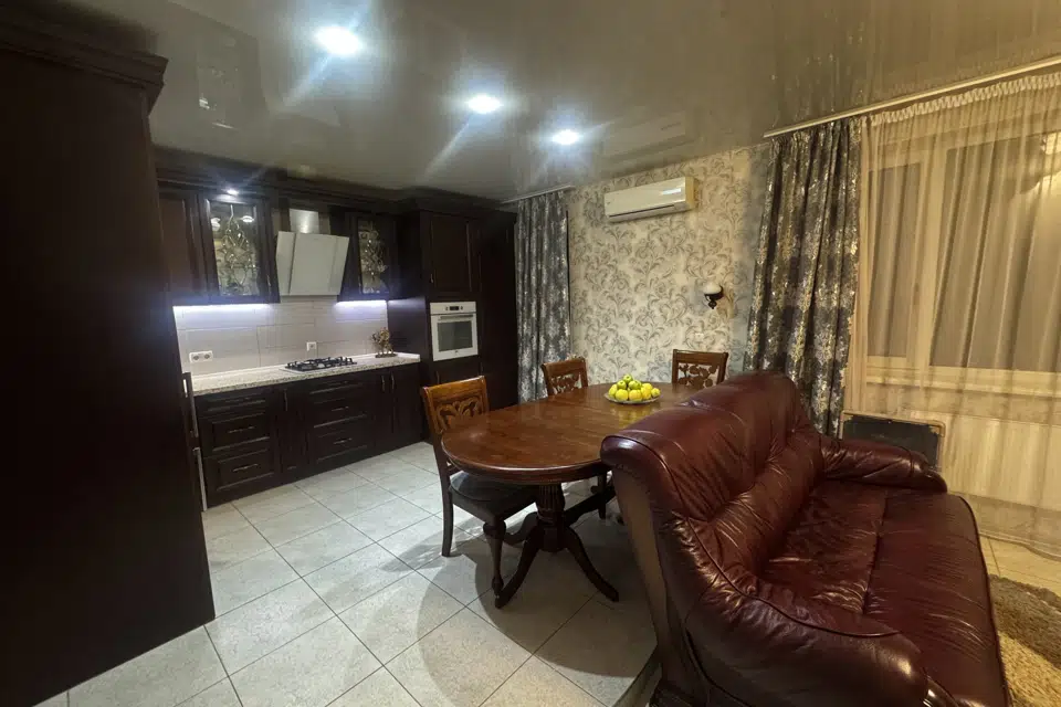 Продаётся 1-этажный дом, 150 м²