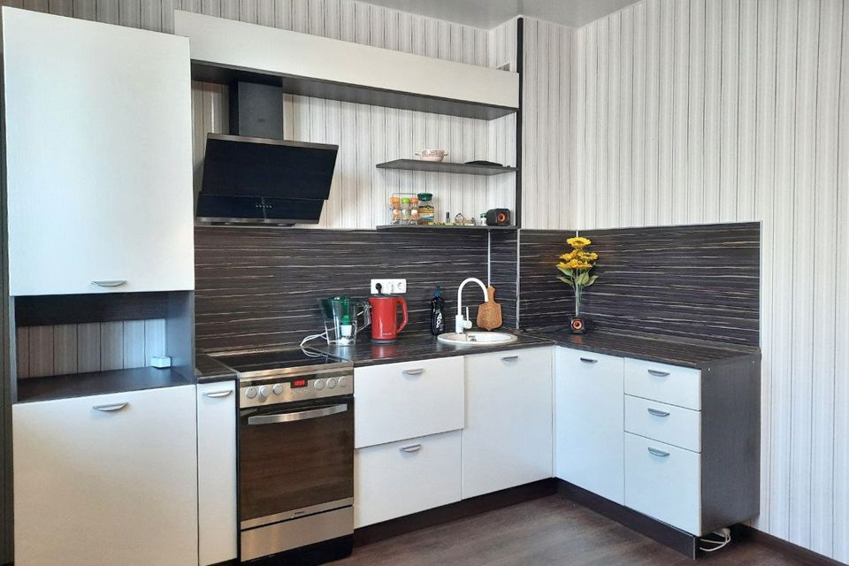Продаётся 1-комнатная квартира, 36.7 м²