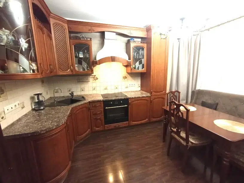 Продаётся 3-комнатная квартира, 79.6 м²