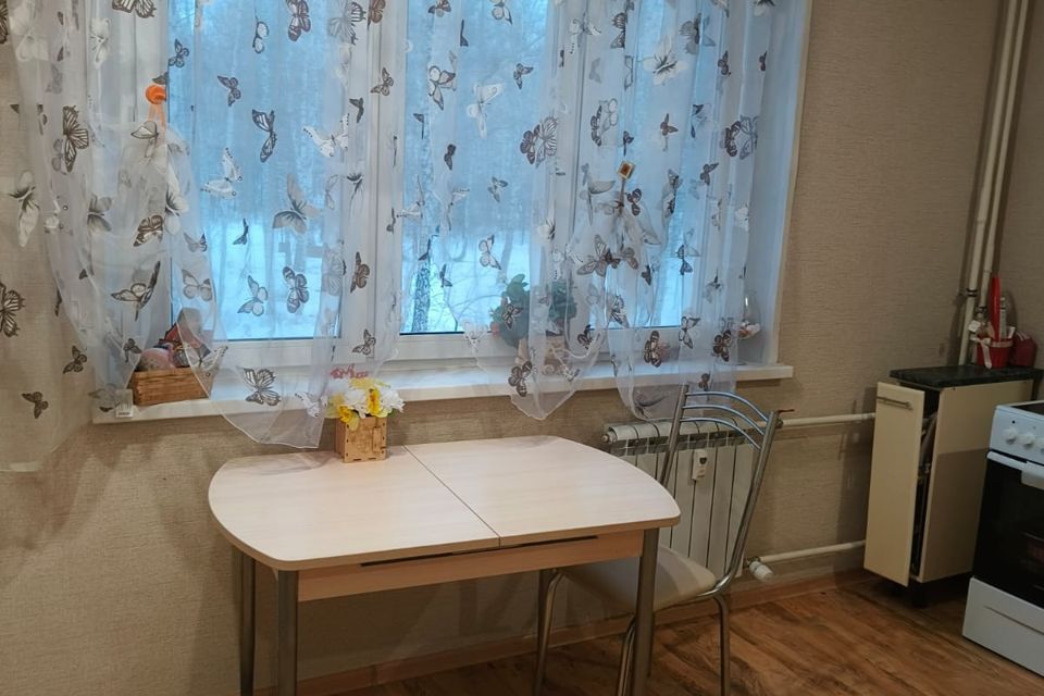 Сдаётся 1-комнатная квартира, 40 м²