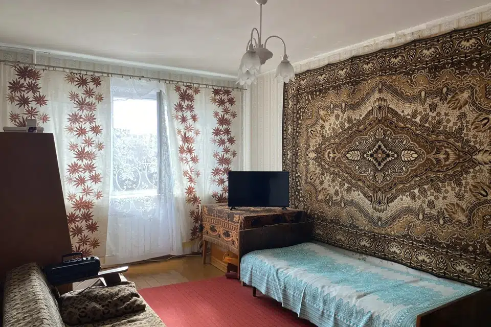 Продаётся 3-комнатная квартира, 61.7 м²
