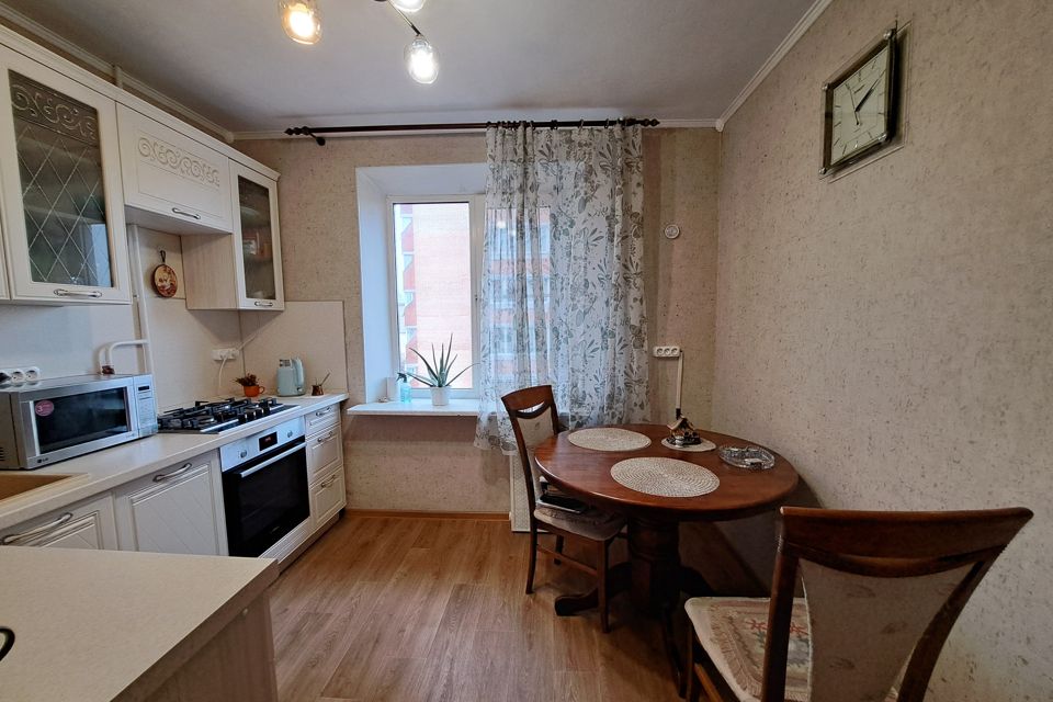 Продаётся 2-комнатная квартира, 50.5 м²