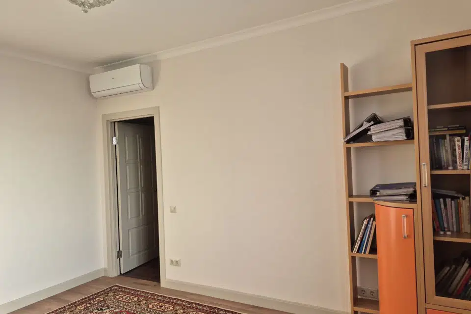 Продаётся 2-комнатная квартира, 62 м²