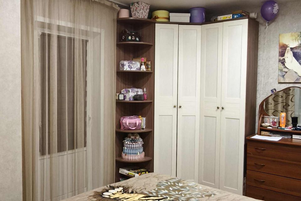 Продаётся 3-комнатная квартира, 57.4 м²
