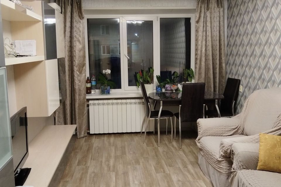 Продаётся 3-комнатная квартира, 60 м²