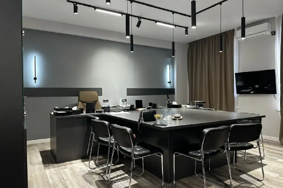 Продаётся офис, 115.4 м²