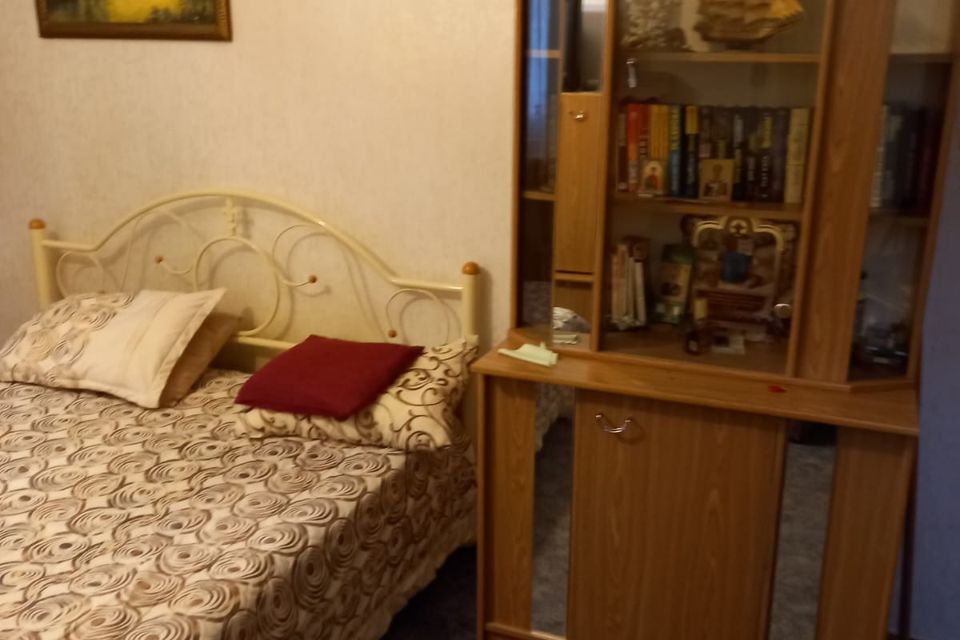 Продаётся 1-комнатная квартира, 37.7 м²