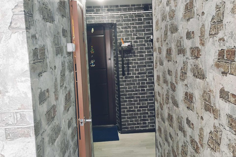 Продаётся 2-комнатная квартира, 42.4 м²