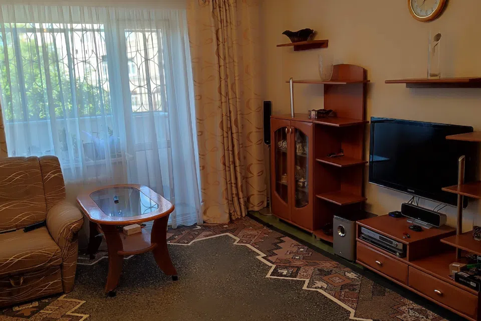 Продаётся 4-комнатная квартира, 84.1 м²