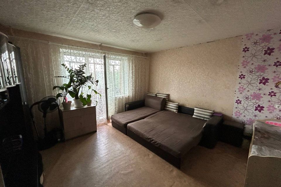 Продаётся 1-комнатная квартира, 40.6 м²