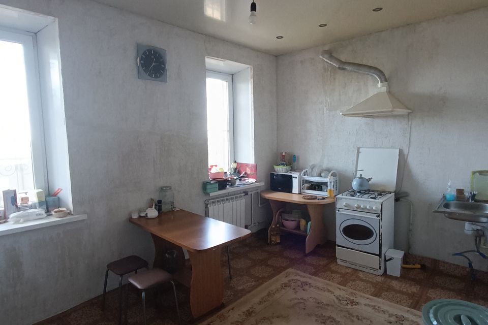 Продаётся 2-комнатная квартира, 79 м²
