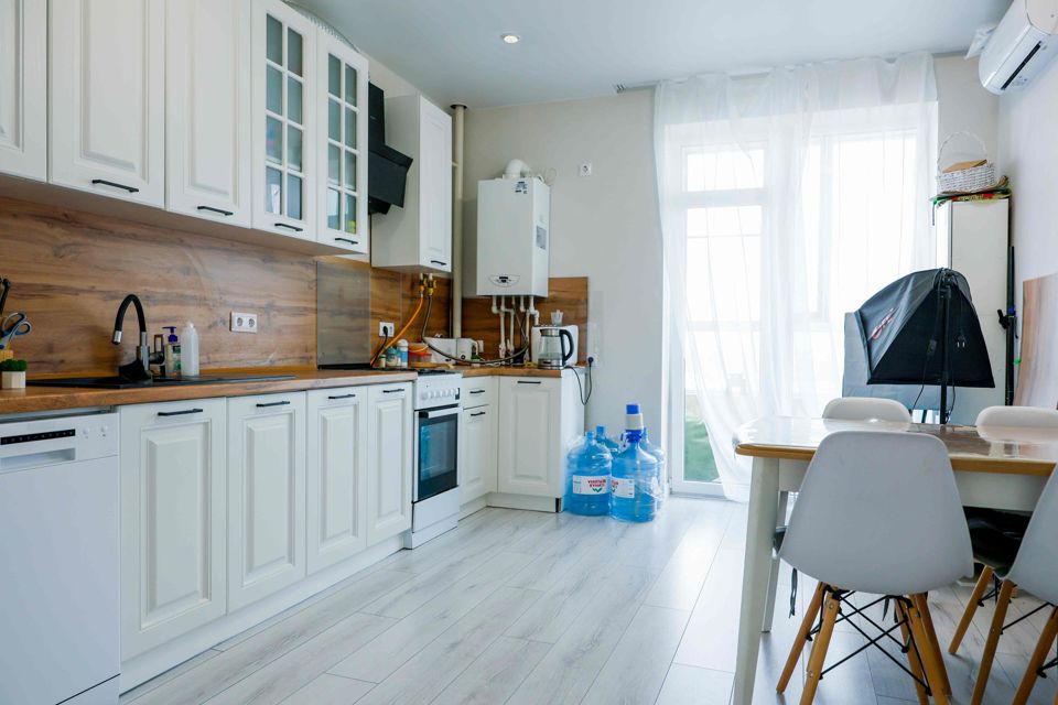 Продаётся 2-комнатная квартира, 65 м²