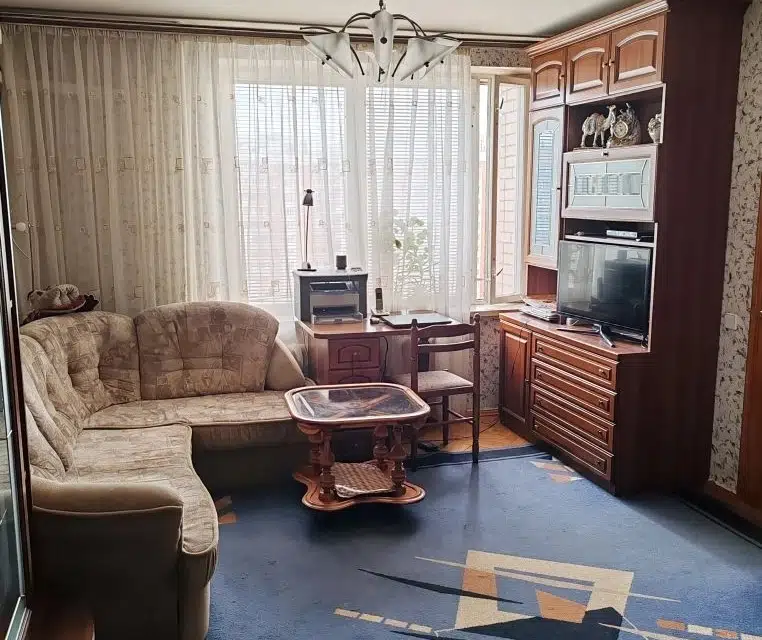 Продаётся 1-комнатная квартира, 41.3 м²