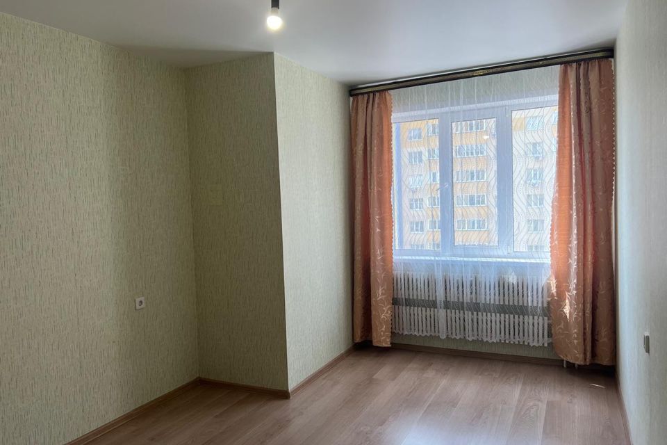 Продаётся 1-комнатная квартира, 37 м²