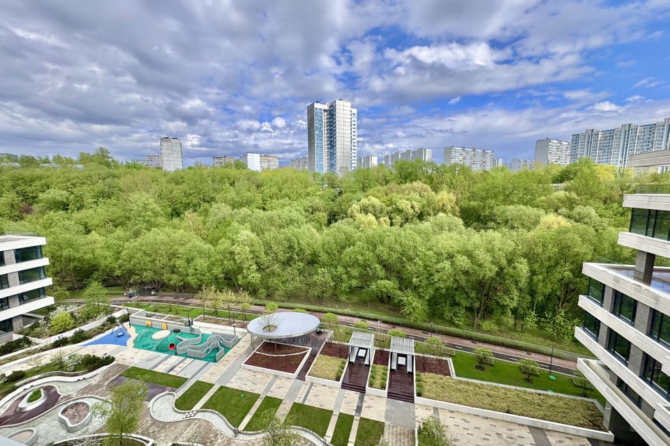 Продаётся 2-комнатная квартира, 92 м²
