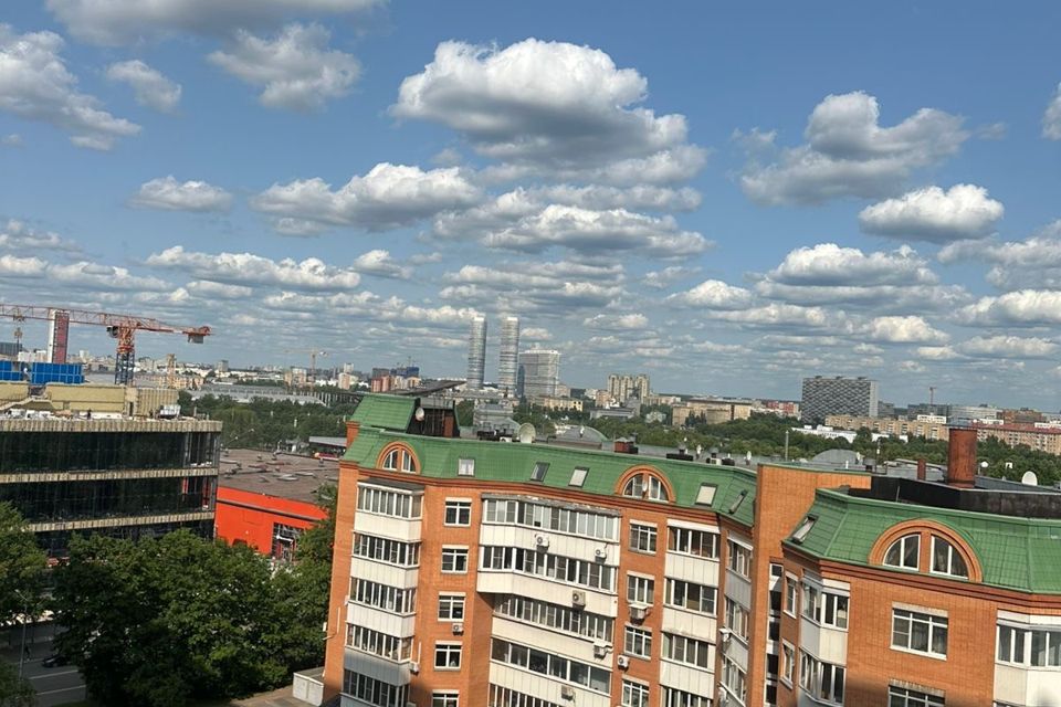 Продаётся 2-комнатная квартира, 57.8 м²