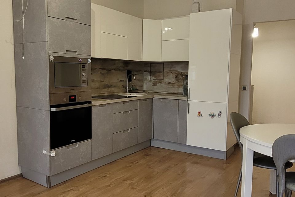 Продаётся 2-комнатная квартира, 67.7 м²