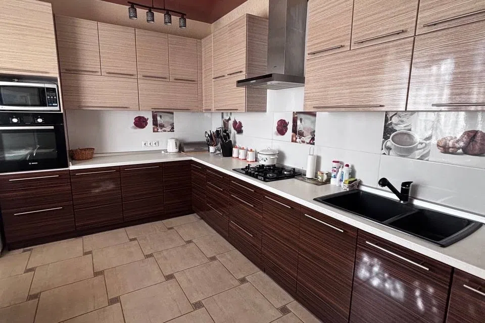 Продаётся 1-этажный дом, 176 м²