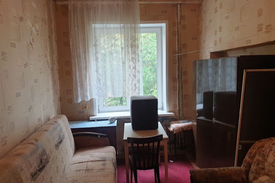 Продаётся комната в 4-комн. квартире, 13.2 м²