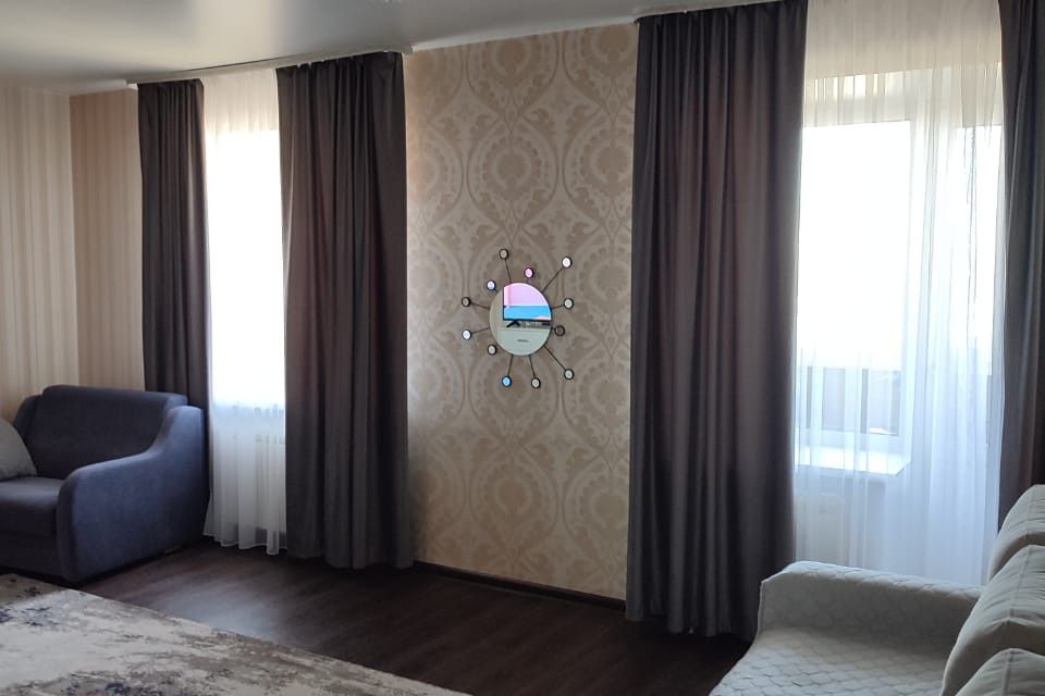 Продаётся 3-комнатная квартира, 106 м²