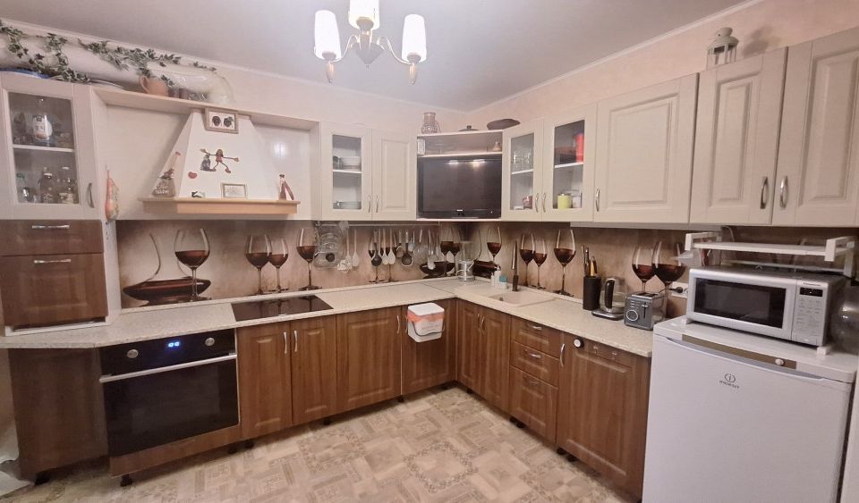 Продаётся 3-комнатная квартира, 88 м²