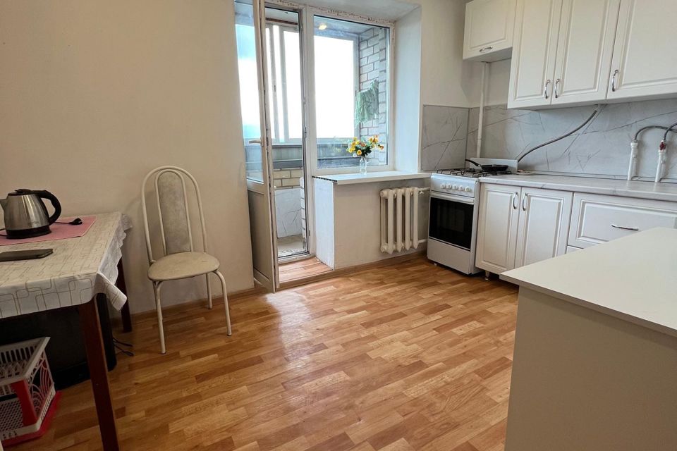 Продаётся 1-комнатная квартира, 43.2 м²