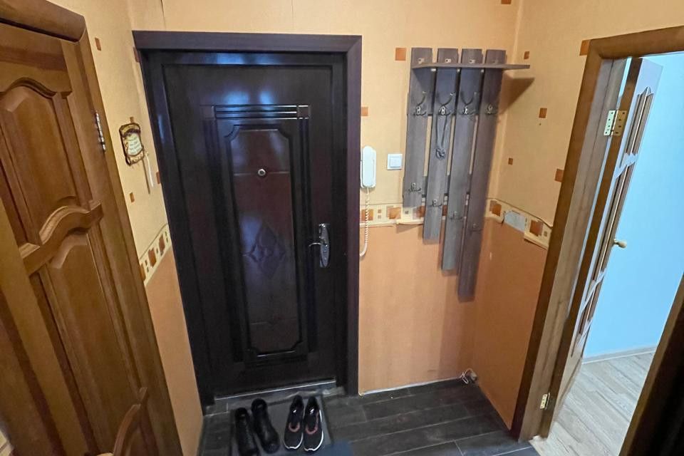 Продаётся 1-комнатная квартира, 37.2 м²