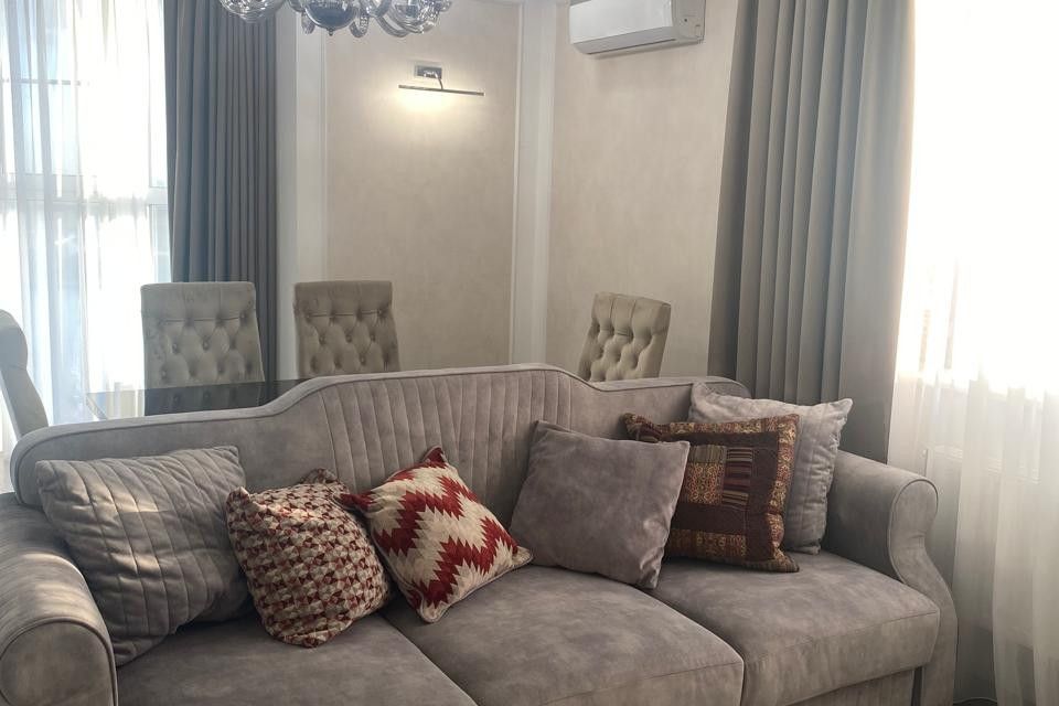 Продаётся 3-комнатная квартира, 75 м²