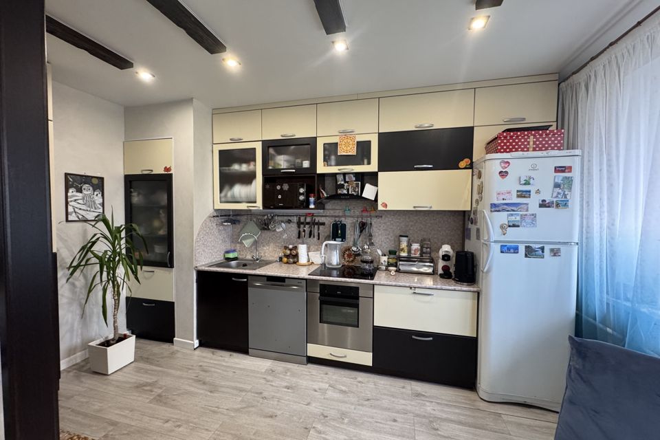 Продаётся 3-комнатная квартира, 67.4 м²