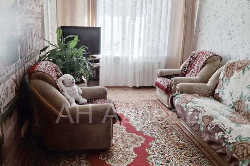 Продаётся 1-комнатная квартира, 36.7 м²