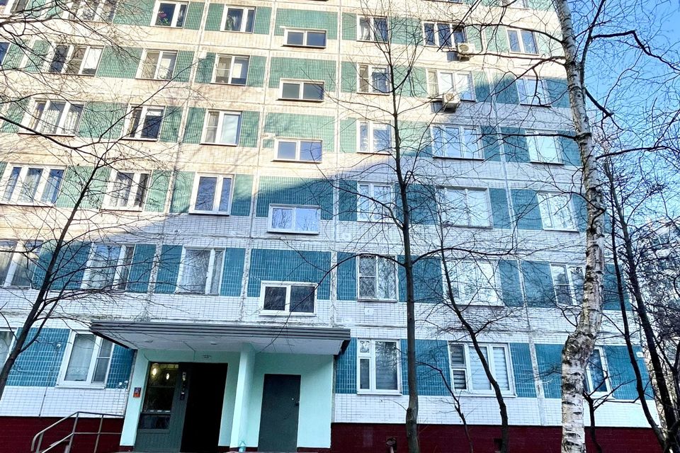 Продаётся 4-комнатная квартира, 63 м²