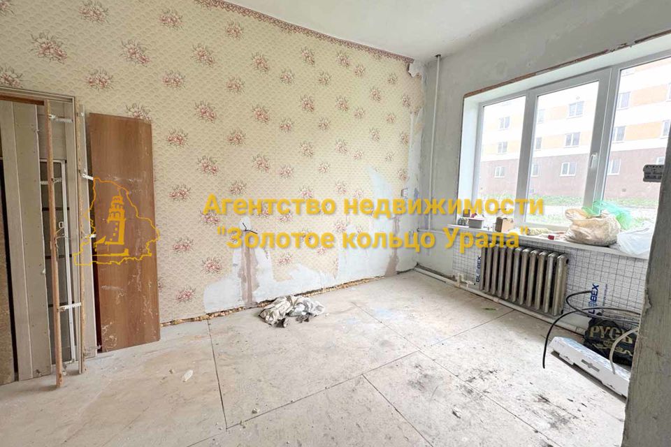 Продаётся 4-комнатная квартира, 77.7 м²